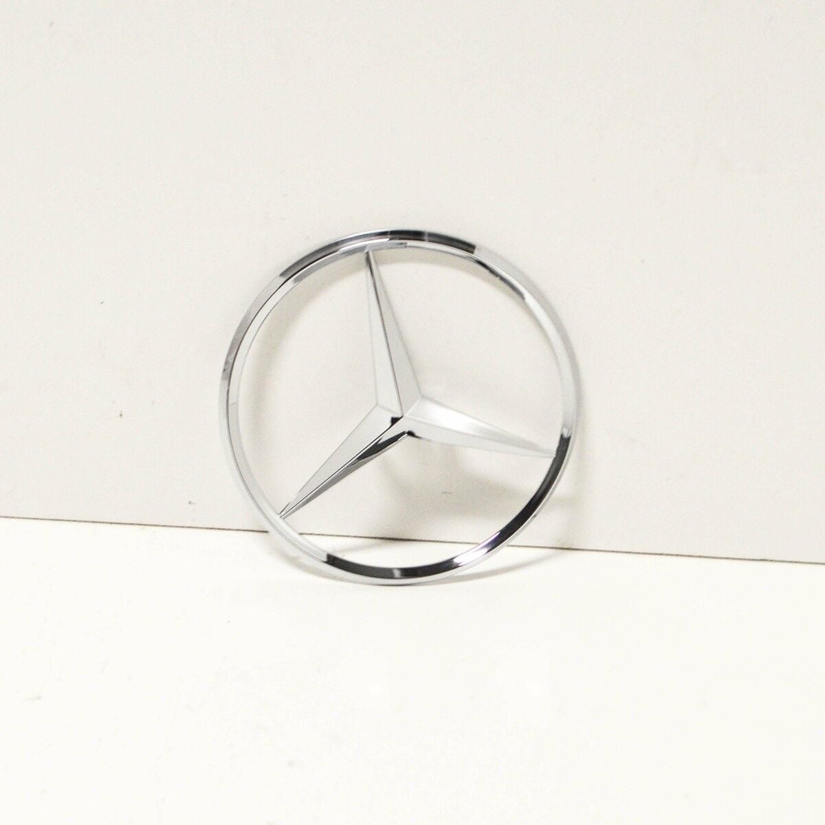 Mercedes E Serisi W210 W211 W212 Bagaj Logosu Yıldız Orijinal A2087580058