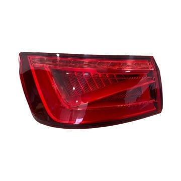 Audi A3 2013-2016 Model Arası Sedan Sol Arka Dış Stop Ledli 8V5945095A