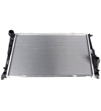 BMW 3 Serisi E90 E92 E93 X1 E84 Motor Su Radyatörü N54 N55 17117547059