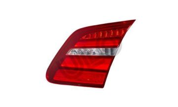 Mercedes B Serisi W246 W242 Stop Lambası Sağ İç Led B-Class 2014-2018 A2469069200