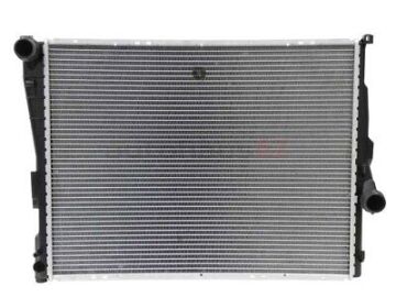 Bmw 3 Serisi E46 Motor Su Radyatörü M43 N42 N46 M47 M52 M54 Manuel Şanzıman 17119071519