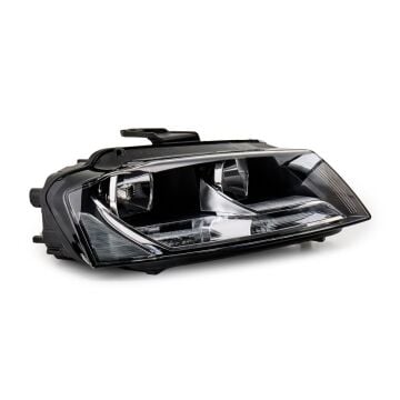 Audi A3 Far Sağ Motorlu Siyah Sportback/Hatchback 2009-2012 8P0941004BB