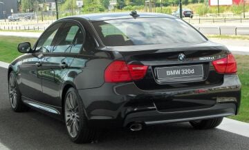 Bmw 3 Serisi E90 Sağ İç Stop Lambası LCI 63217289428